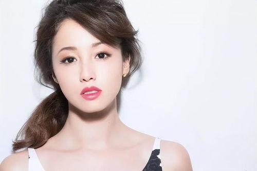 6万粉网红女神吃瓜,揭秘娱乐圈幕后真相