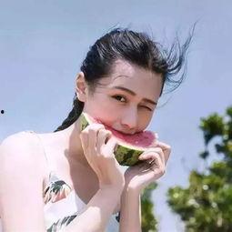 吃瓜网红头像高清女生版,高清网红头像中的时尚魅力
